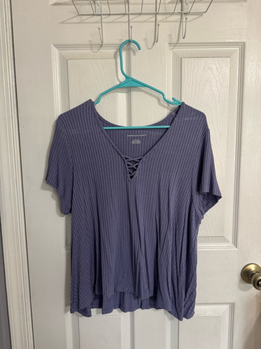 American Eagle Outfitters Ribbed V-Neck Short Sleeve Top - Dusty Purple